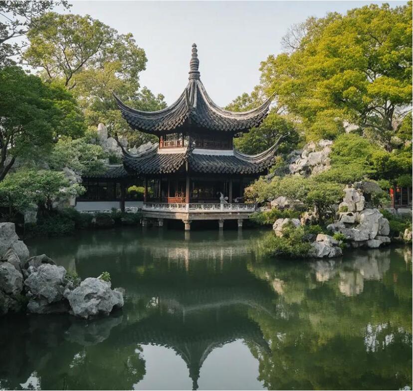 重庆雪青餐饮有限公司